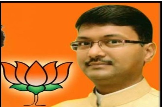 भाजपा प्रदेश अध्यक्ष भूपेंद्र चौधरी ने अलीगढ़ से उधोगपति प्रशांत सिंघल को भाजपा का मेयर प्रत्याशी घोषित किया
